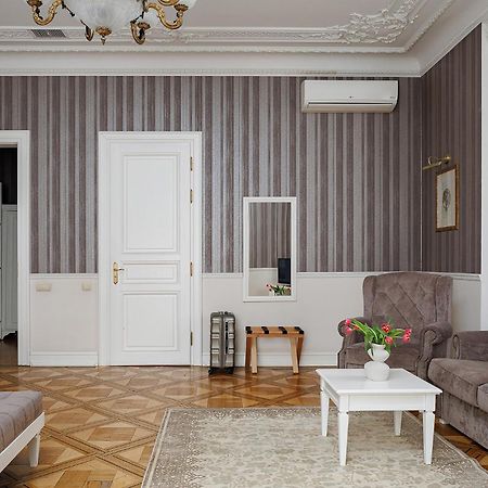 Modern Art Hotel Lviv Exterior foto