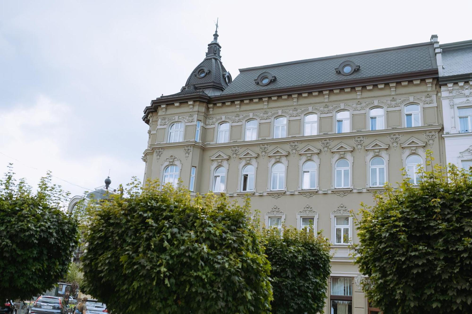 Modern Art Hotel Lviv Exterior foto