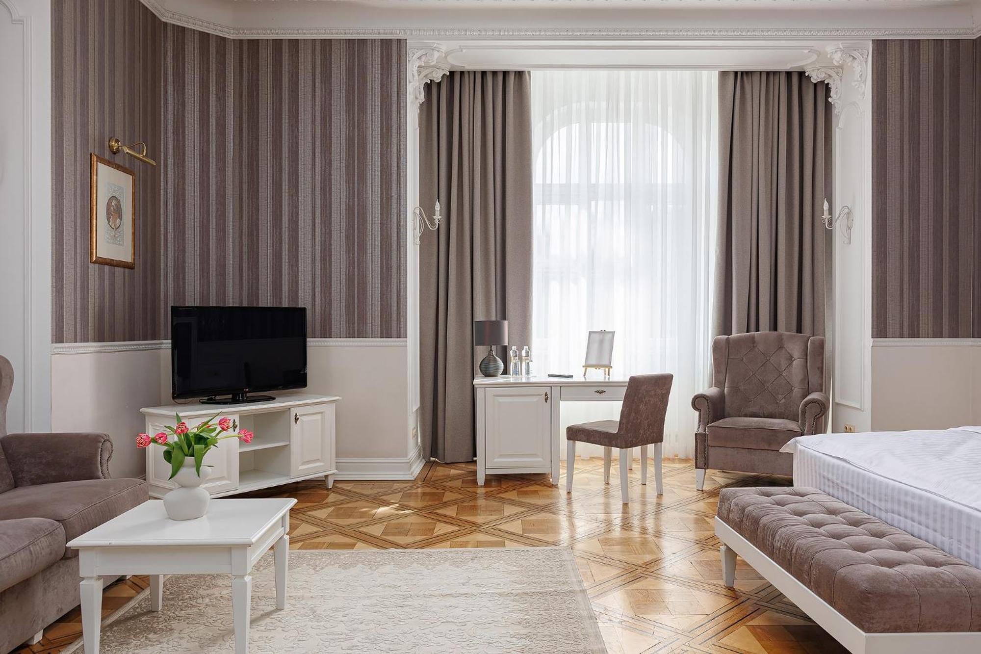 Modern Art Hotel Lviv Exterior foto